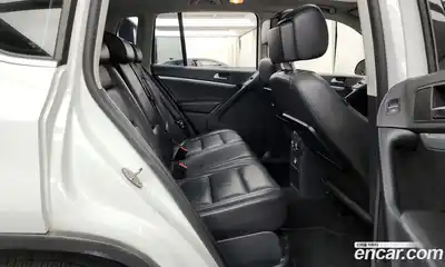 Volkswagen Tiguan 2014 2.0 гидро в Москве № 277083, миниатюра 12