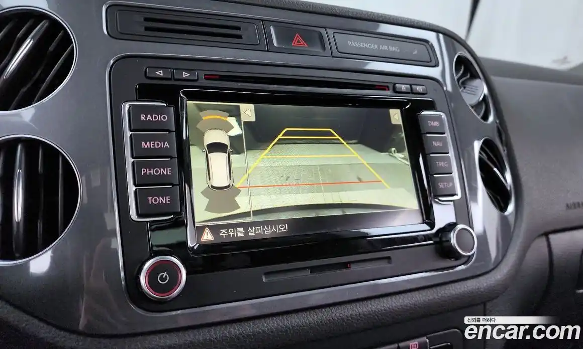 Volkswagen Tiguan 2014 2.0 гидро в Москве № 277083, фото 15