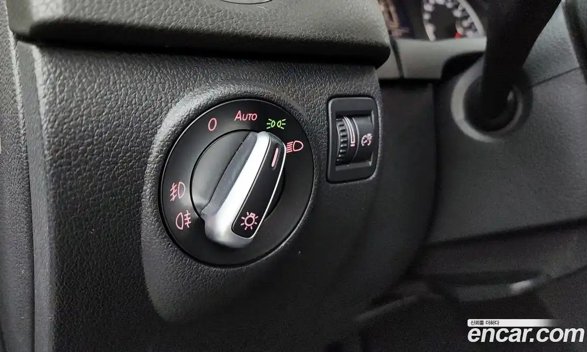 Volkswagen Tiguan 2014 2.0 гидро в Москве № 277083, фото 16