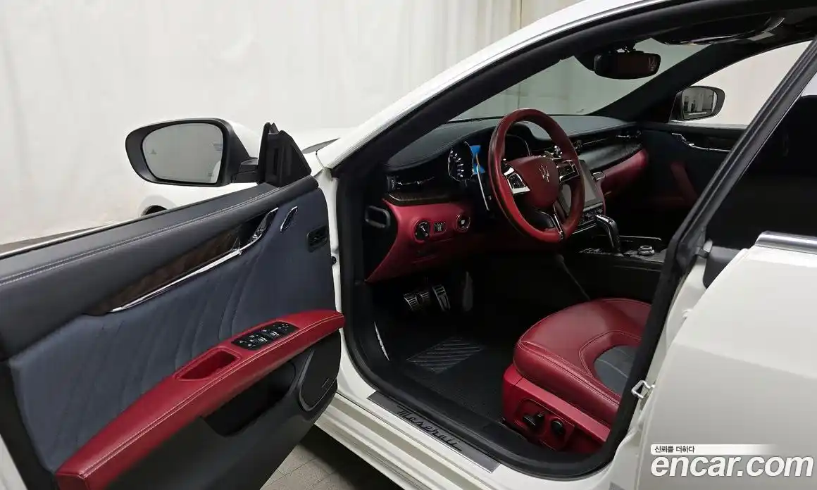 Maserati Quattroporte 2019 3.0 гидро в Москве № 282806, фото 11