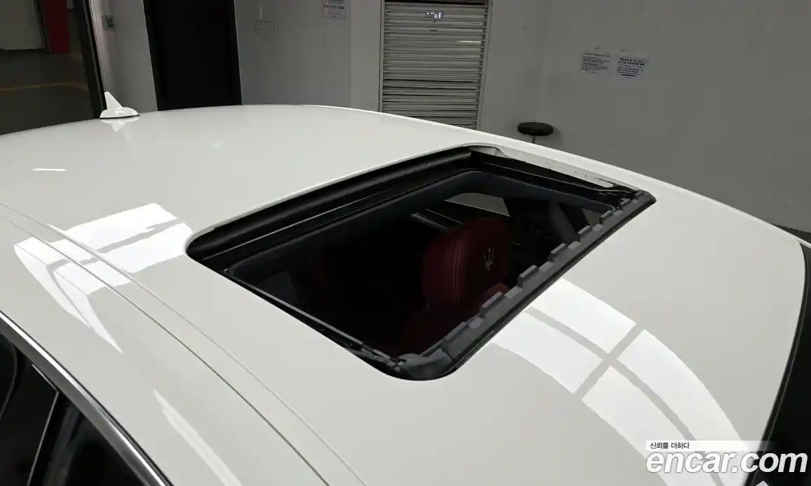 Maserati Quattroporte 2019 3.0 гидро в Москве № 282806, фото 19