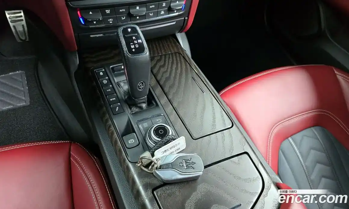 Maserati Quattroporte 2019 3.0 гидро в Москве № 282806, фото 9