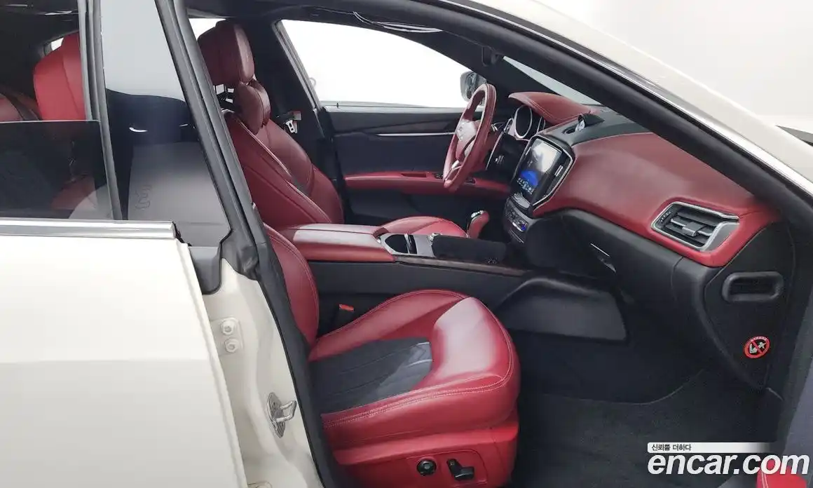 Maserati Ghibli 2017 3.0 гидро в Москве № 282848, фото 11