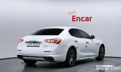 Maserati Ghibli 2017 3.0 гидро в Москве № 282848, миниатюра 2