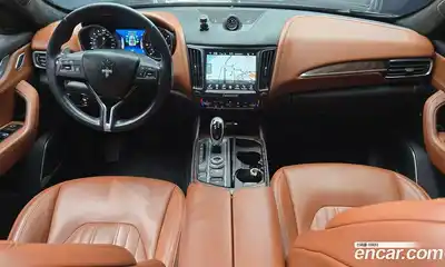 Maserati Levante 2018 3.0 гидро в Москве № 283063, миниатюра 7