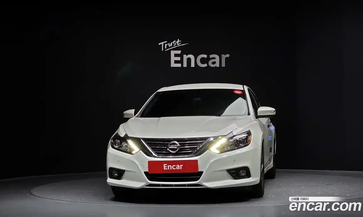 Nissan Altima 2017 2.5 гидро в Москве № 284983, фото 3