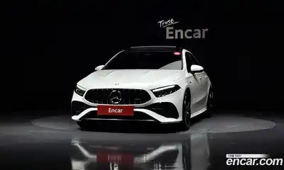 Mercedes-Benz A-Class 2024 2.0 гидро в Москве № 285095, миниатюра 3