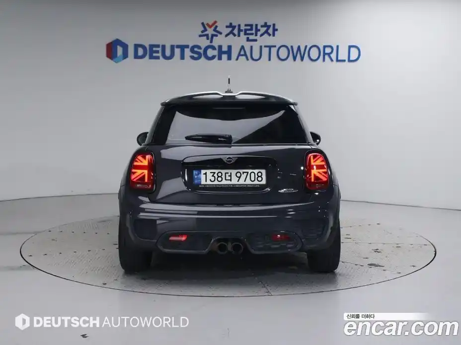 Mini Cooper 2021 2.0 гидро в Москве № 300143, фото 4