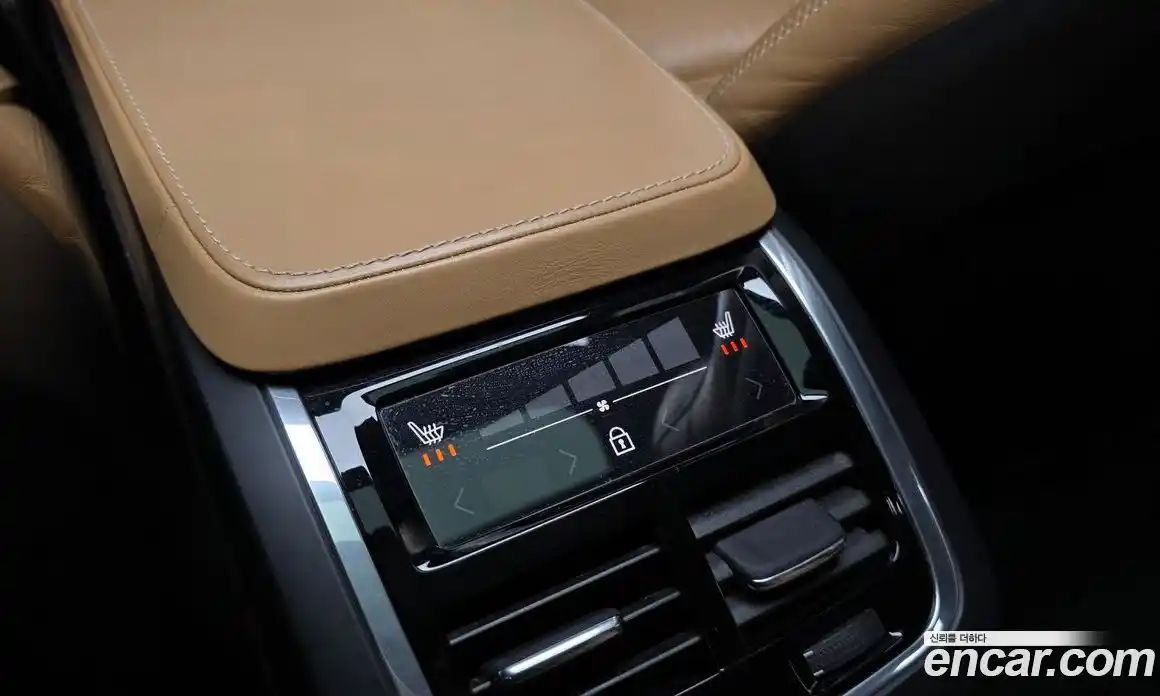 Volvo XC90 2019 2.0 гидро в Москве № 312605, фото 18