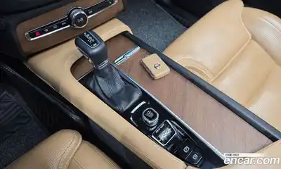 Volvo XC90 2019 2.0 гидро в Москве № 312605, миниатюра 9