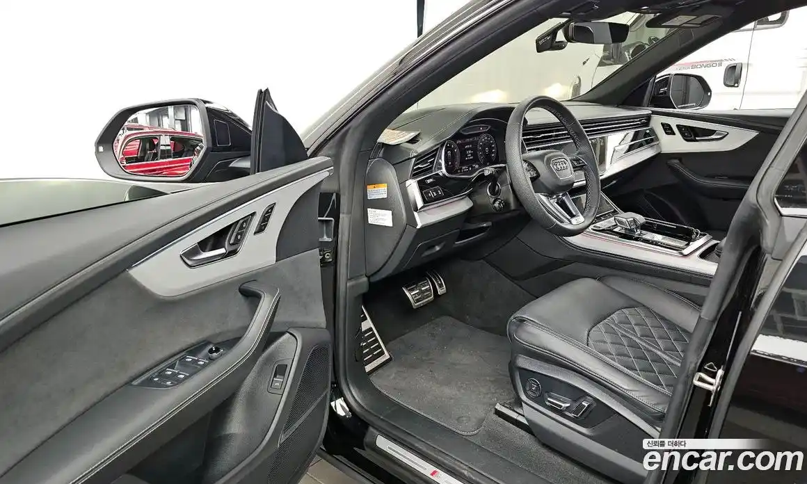 Audi Q8 2023 3.0 гидро в Москве № 325417, фото 10