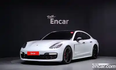 Porsche Panamera, 2020