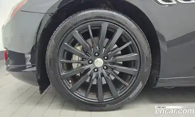 Maserati Quattroporte 2016 3.0 гидро в Москве № 331110, миниатюра 5