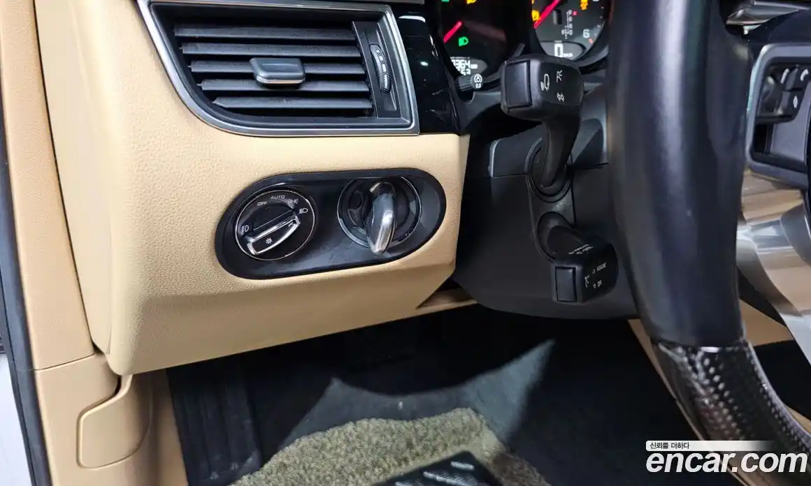 Porsche Macan 2016 3.0 гидро в Москве № 331878, фото 17