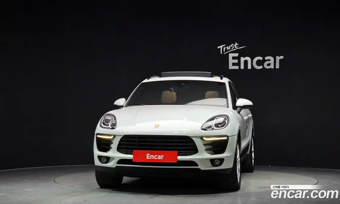 Porsche Macan 2016 3.0 гидро в Москве № 331878, фото 3