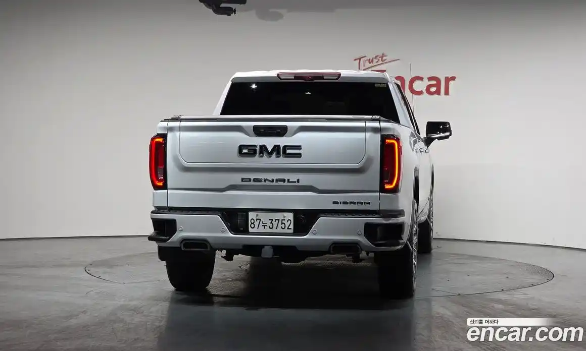 GMC Sierra 2023 6.2 гидро в Москве № 406350, фото 3