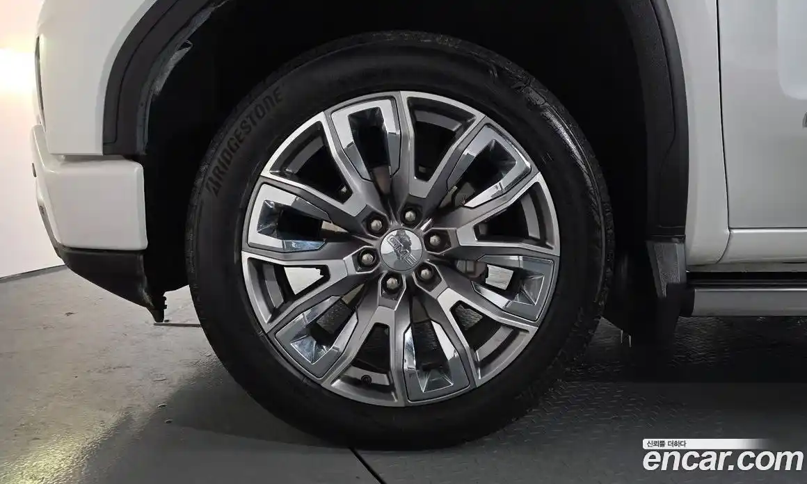 GMC Sierra 2023 6.2 гидро в Москве № 406350, фото 4