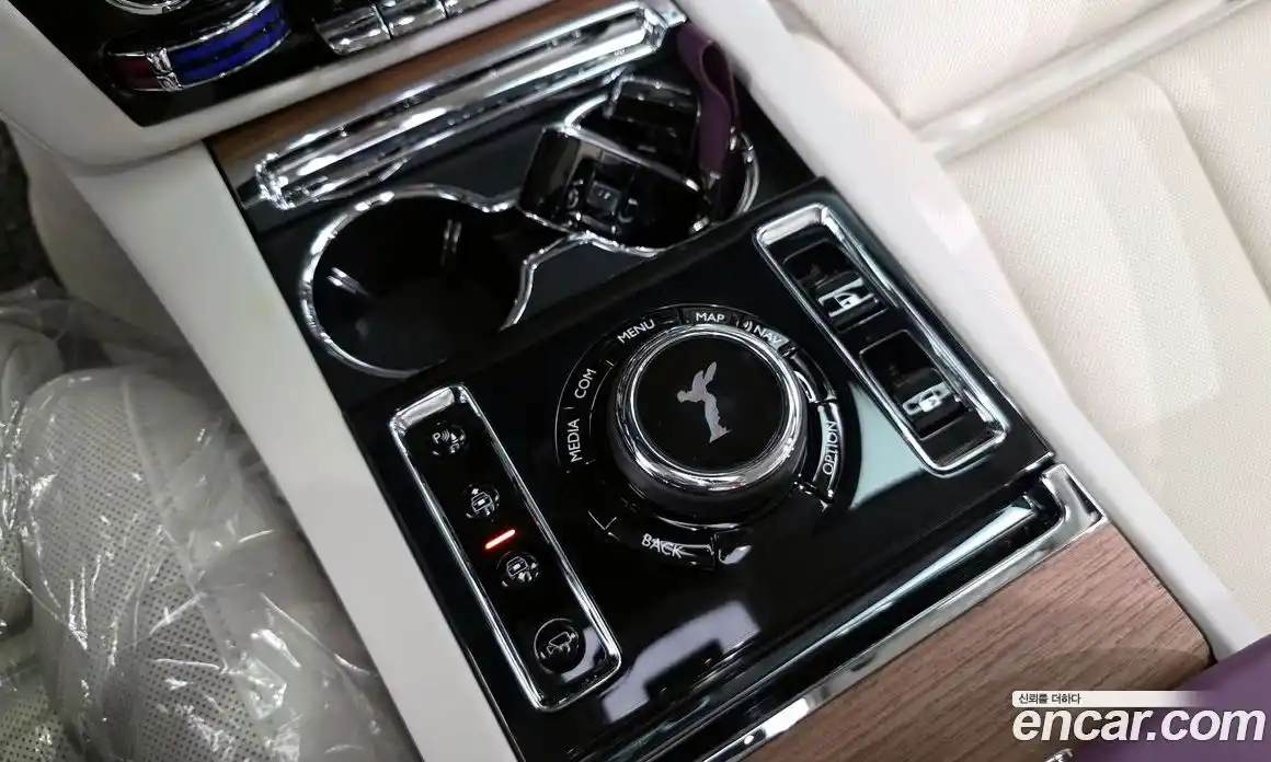 Rolls-Royce Ghost 2023 6.7 гидро в Москве № 418279, фото 17