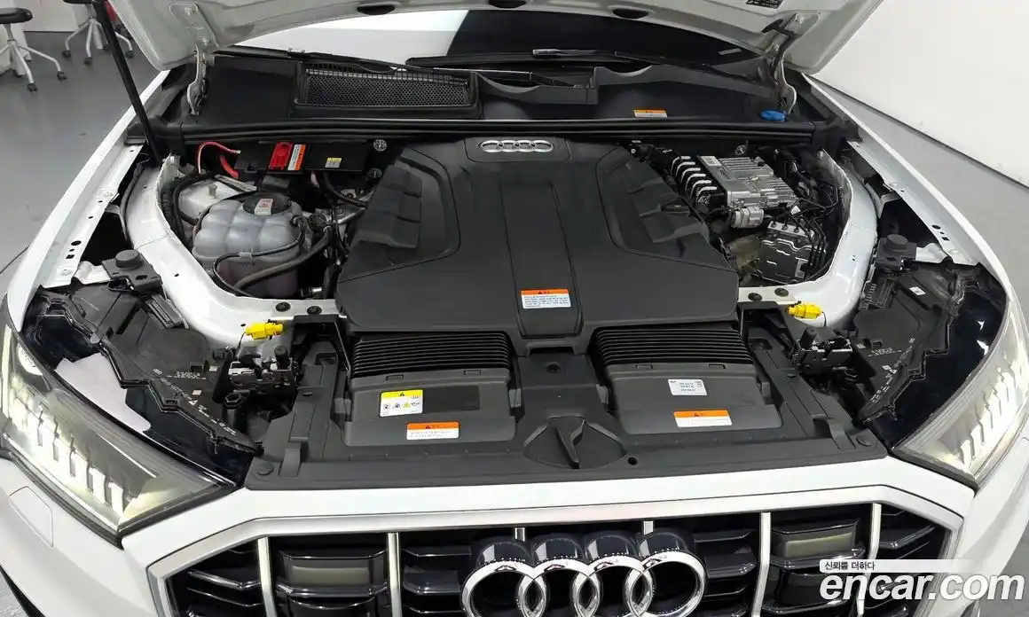 Audi Q7 2023 3.0 гидро в Москве № 428583, фото 6