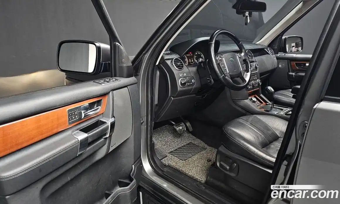 Land Rover Discovery 2011 3.0 гидро в Москве № 431587, фото 11
