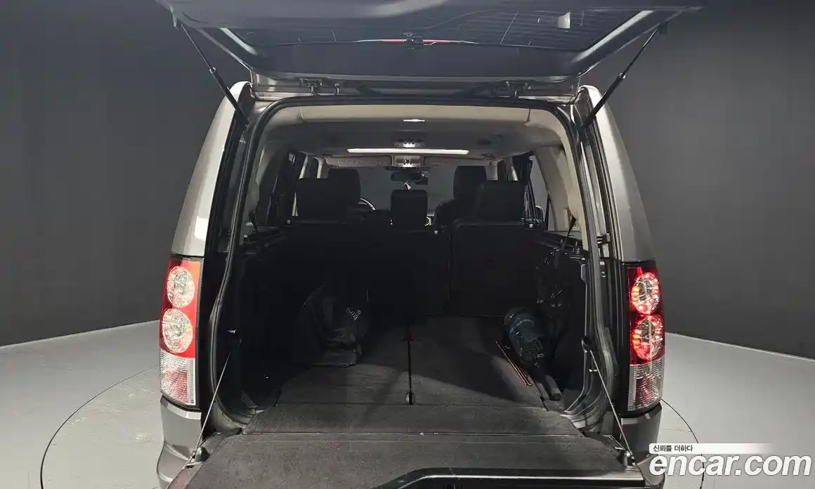 Land Rover Discovery 2011 3.0 гидро в Москве № 431587, фото 20