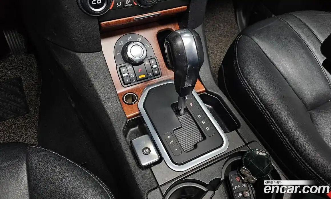 Land Rover Discovery 2011 3.0 гидро в Москве № 431587, фото 9