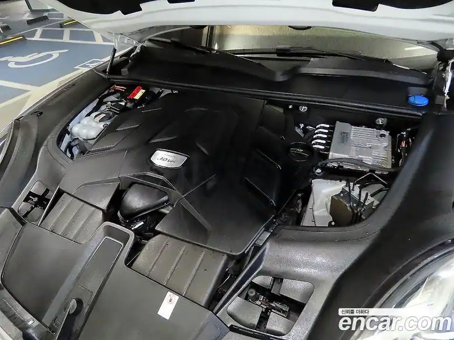 Porsche Cayenne 2020 3.0 гидро в Москве № 470914, фото 6