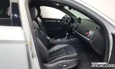Audi S3 2016 2.0 гидро в Москве № 497111, миниатюра 11