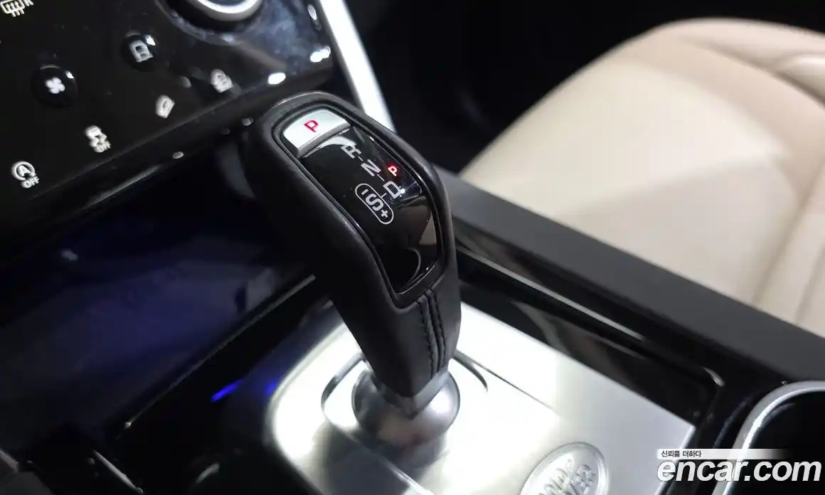 Land Rover Discovery Sport 2022 2.0 гидро в Москве № 498722, фото 8