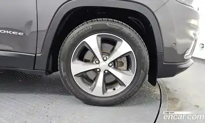 Jeep Cherokee 2021 2.4 гидро в Москве № 522110, миниатюра 5
