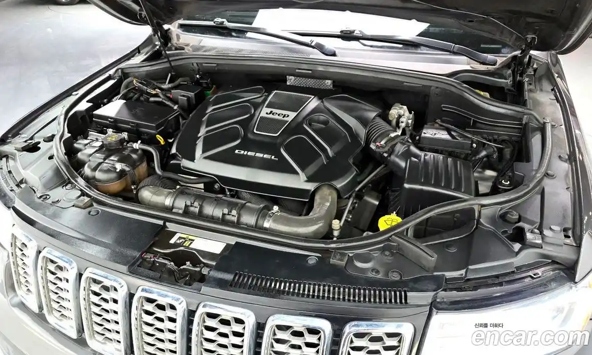 Jeep Cherokee 2019 3.0 гидро в Москве № 522293, фото 6