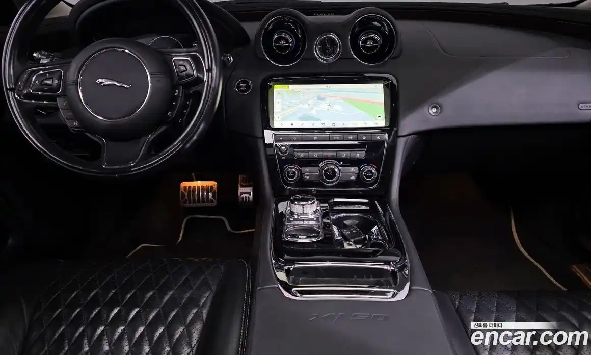 Jaguar XJ 2019 3.0 гидро в Москве № 585327, фото 19