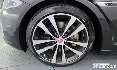 Jaguar XJ 2019 3.0 гидро в Москве № 585327, миниатюра 5