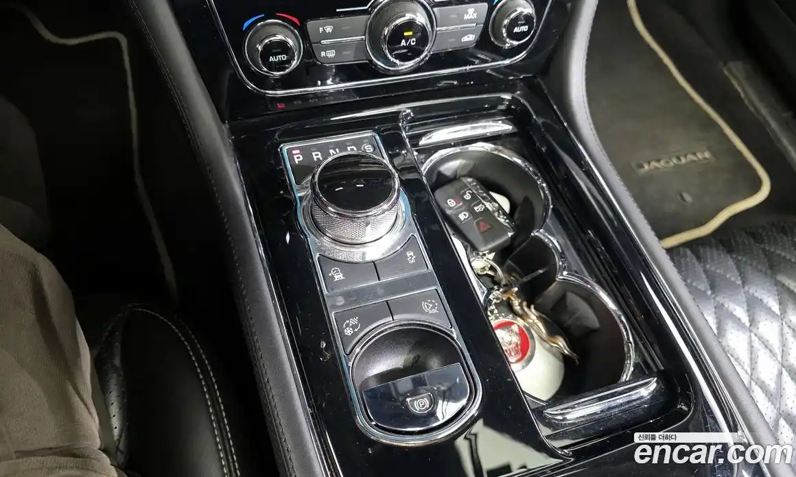 Jaguar XJ 2019 3.0 гидро в Москве № 585327, фото 9
