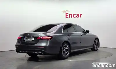 Mercedes-Benz E-Class 2023 2.0 гидро, миниатюра 2