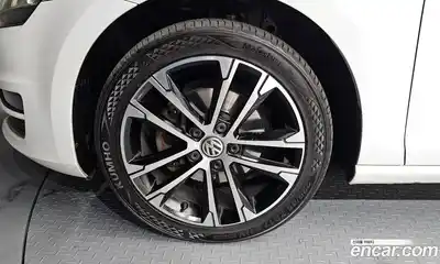 Volkswagen Golf 2014 2.0 гидро в Москве № 750054, миниатюра 5