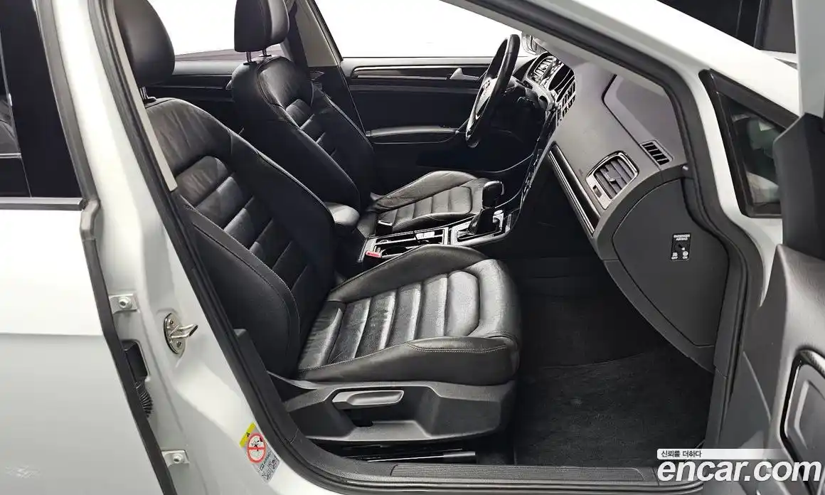 Volkswagen Golf 2014 2.0 гидро в Москве № 750054, фото 10