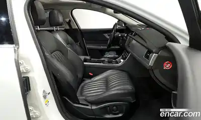 Jaguar XF 2017 3.0 гидро в Москве № 758390, миниатюра 11