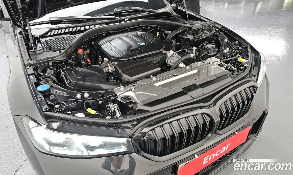 BMW 3-Series 2023 2.0 гидро, фото 6