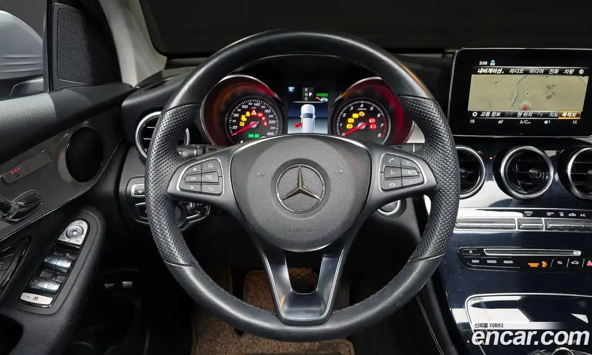 Mercedes-Benz GLC-Class 2018 2.0 гидро в Москве, фото 13