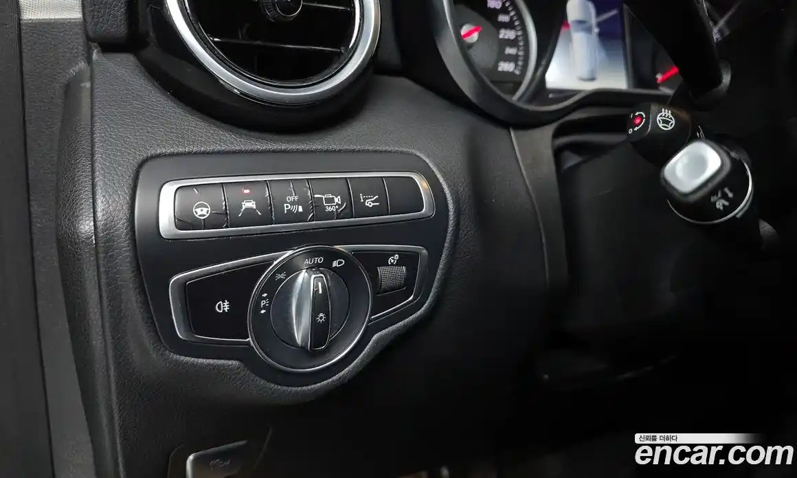 Mercedes-Benz GLC-Class 2018 2.0 гидро в Москве, фото 16