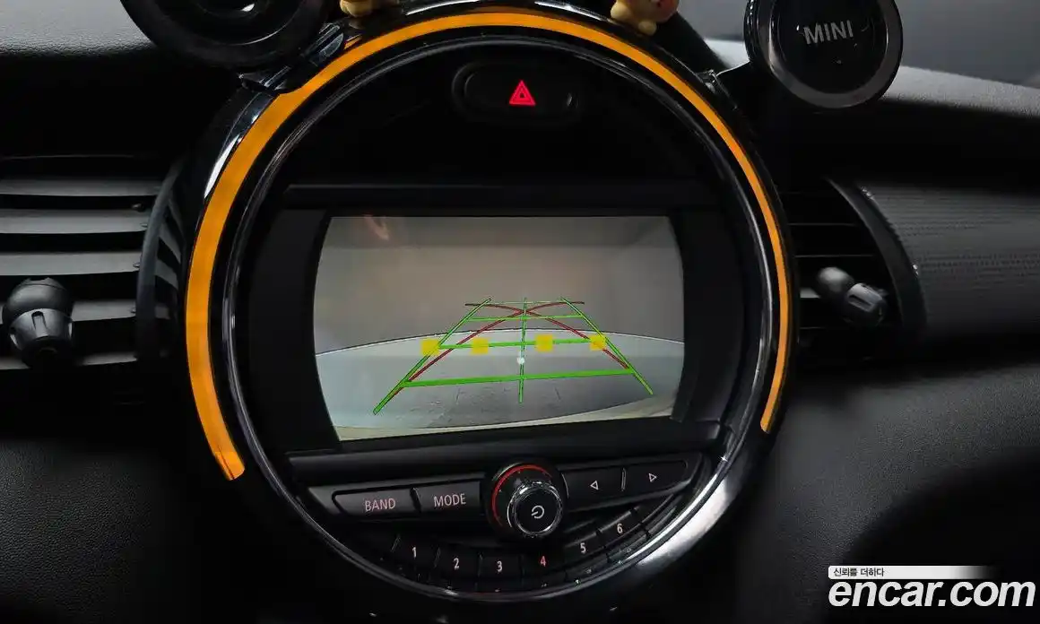 Mini Cooper 2015 1.5 гидро в Москве № 802454, фото 15