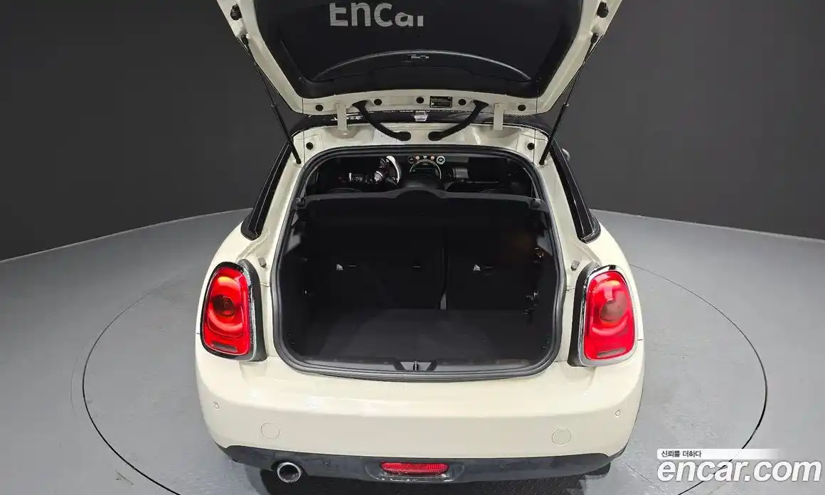 Mini Cooper 2015 1.5 гидро в Москве № 802454, фото 20