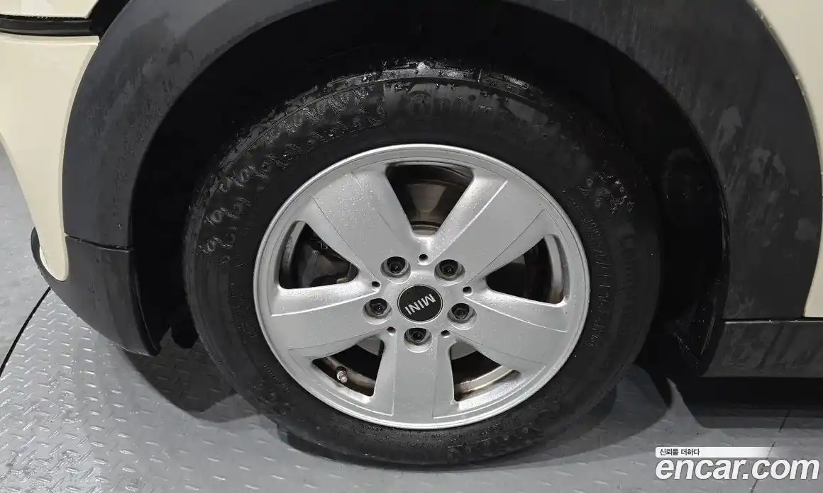 Mini Cooper 2015 1.5 гидро в Москве № 802454, фото 5