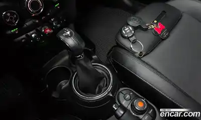 Mini Cooper 2015 1.5 гидро в Москве № 802454, миниатюра 9