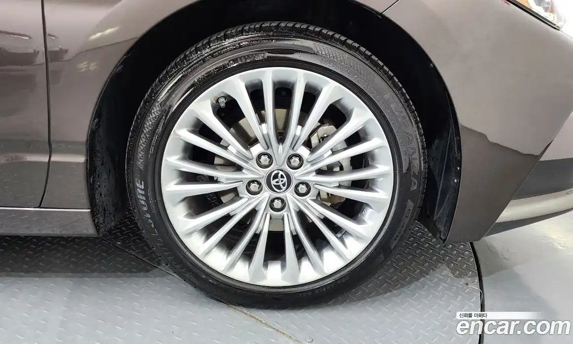 Toyota Avalon 2018 2.5 гидро в Москве № 803207, фото 5