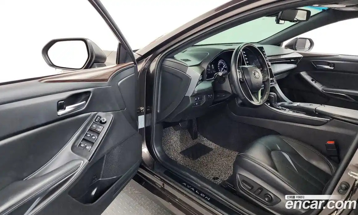 Toyota Avalon 2018 2.5 гидро в Москве № 803207, фото 10