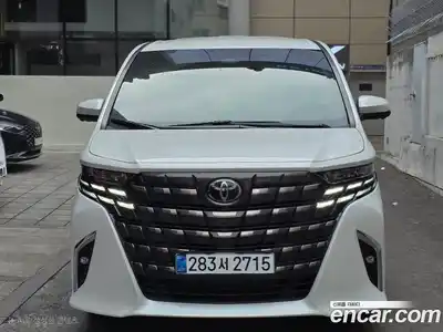 Toyota Alphard, 2025