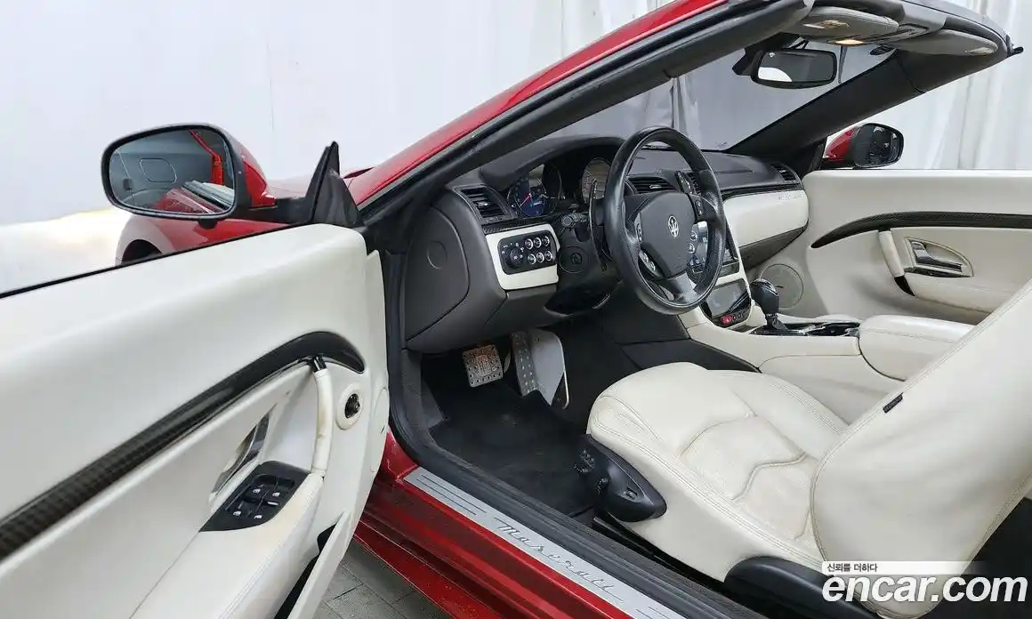 Maserati Gran Cabrio 2012 4.7 гидро в Москве № 803322, фото 10