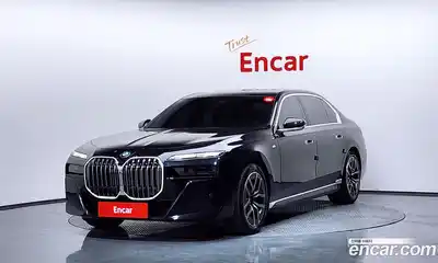 BMW 7-Series, 2023